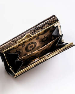 Skórzany portfel damski z wężowym wzorem — Peterson